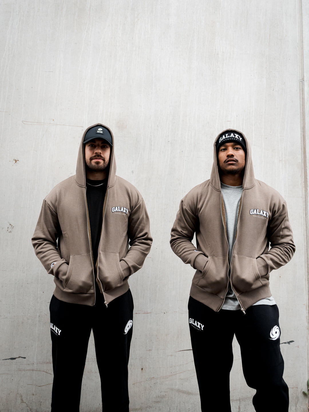 Galaxy Essential Zipper